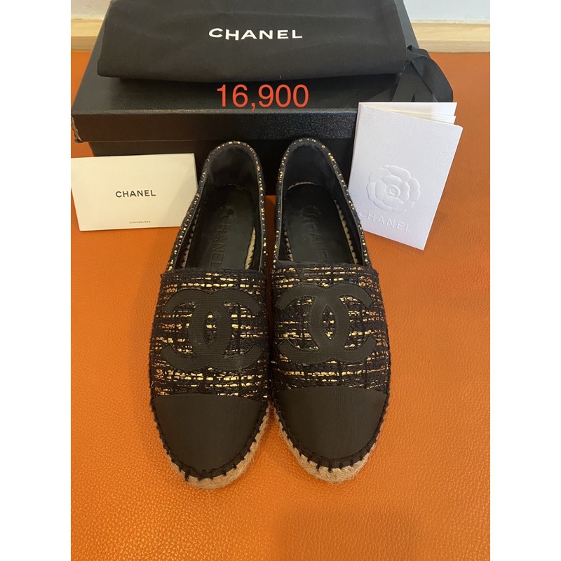 Used Chanel espadrilles size 38