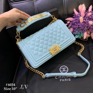 🎒กระเป๋า Chanel กระเป๋าชาแนลบอย✨เกรด:: Premium👒ขนาด ::10 นิ้ว👉(ทรงบอย รุ่นใหม่สวยเท่ส์)🍄อุปกรณ์ ::ถุงผ้า  การ์ด กล่อง