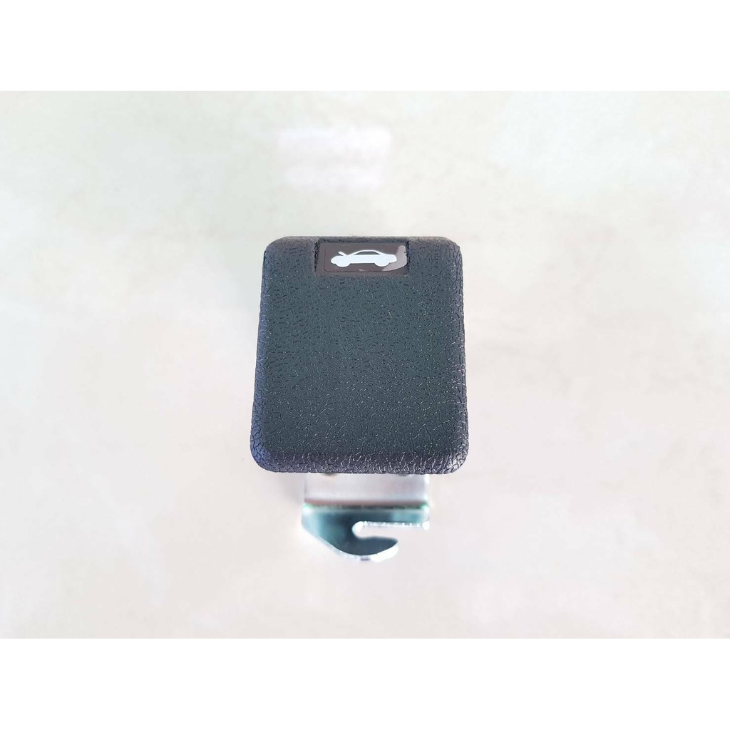 มือเปิดฝากระโปรงหน้า MITSUBISHI TRITON 2.5,3,0 สีเทาดำ อันละ65บาท