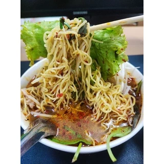 บะหมี่ไข่พิเศษ แผ่นเกี๊ยว ชั้นหนึ่ง ตรา เป็ด ขนาด 500 กรัม (ไม่ใส่วัตถุกันเสีย)