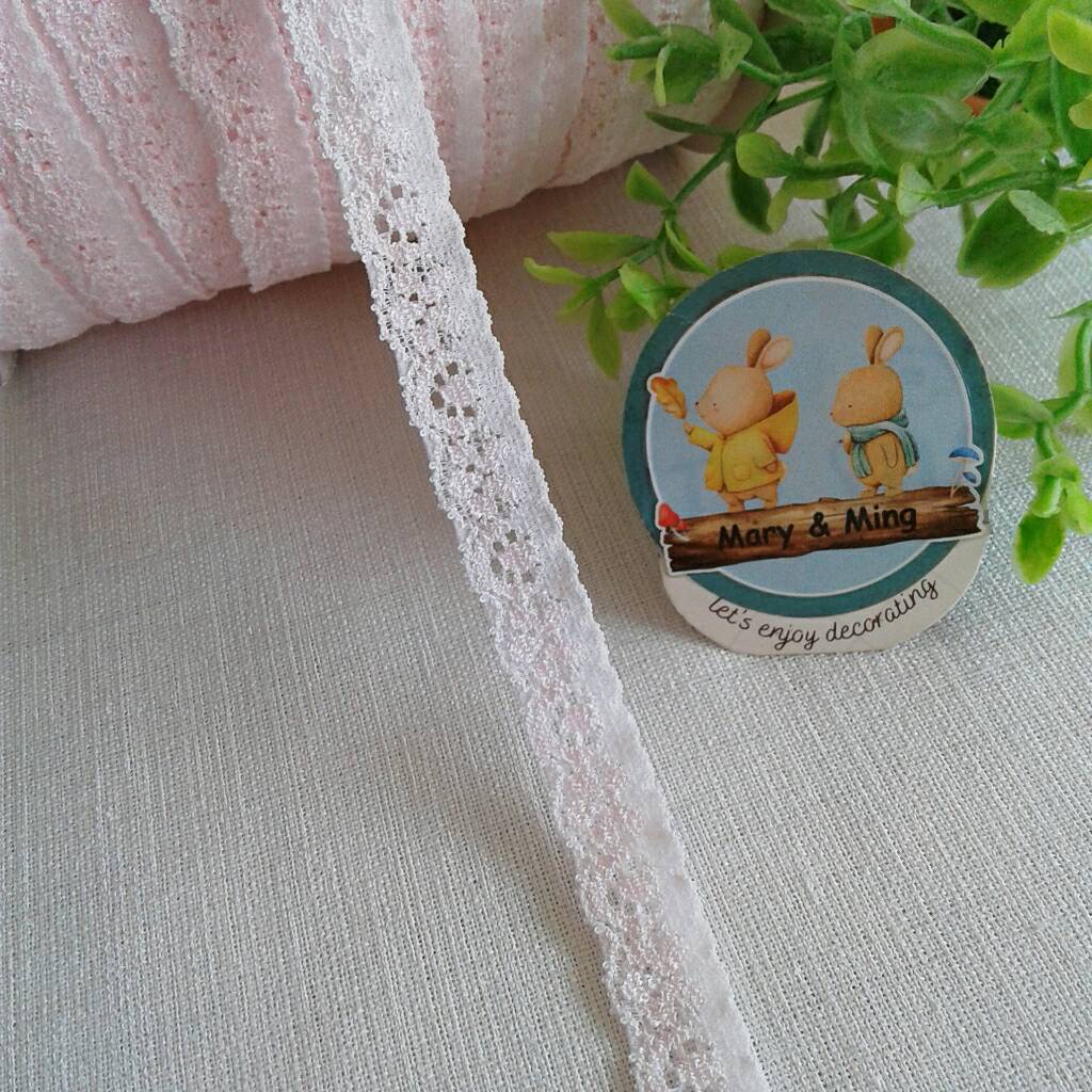 ลูกไม้ยืด สีชมพู Sweet Pink Taiwan Lace หน้ากว้าง 8 ซม. ราคา หลาละ 30 บาท / ลูกไม้ ผ้าลูกไม้ ลูกไม้วินเทจ