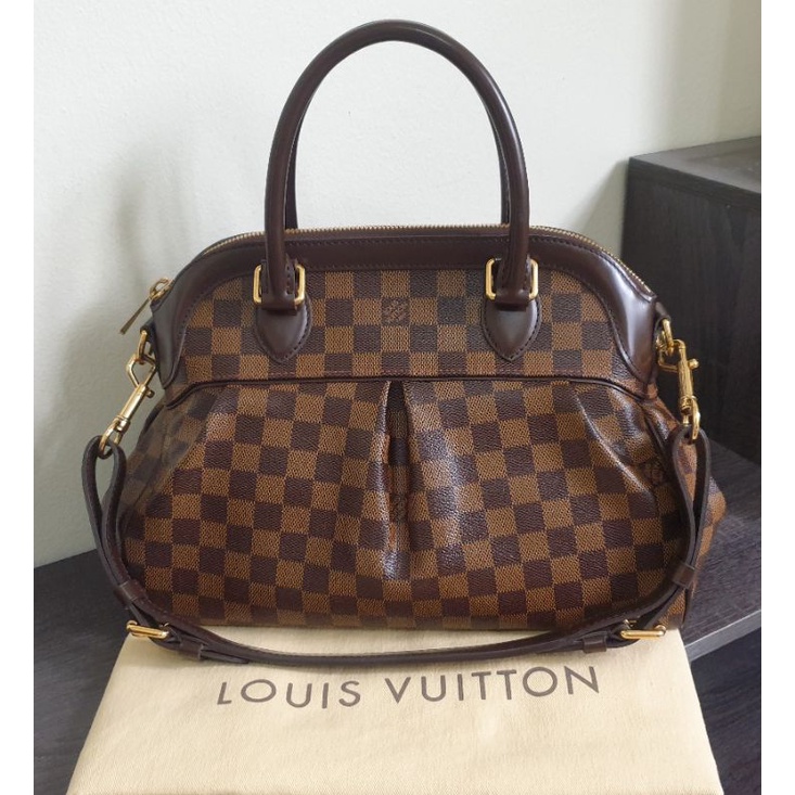 LV Damier Trevi PM DC13