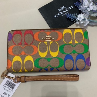 🎀 (สด-ผ่อน) กระเป๋าสตางค์ซิปรอบ ลายซีเรนโบว์ COACH 4537 Coach Long Zip Around Wallet In Signature Canvas