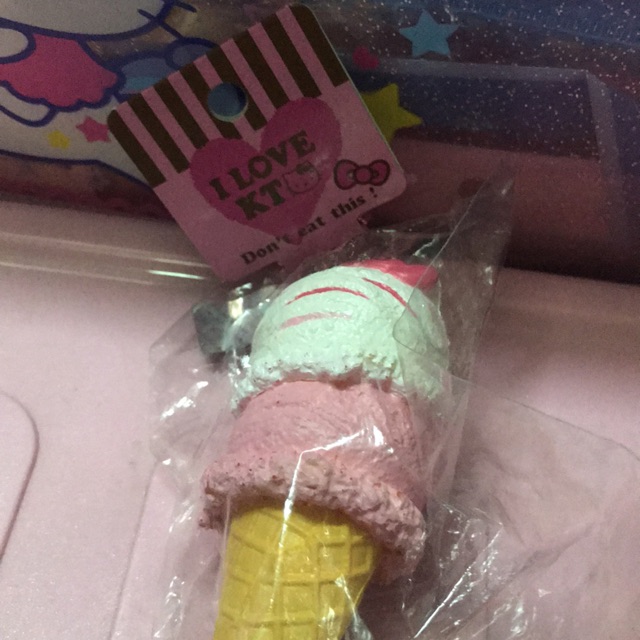 สกุชชี่ | squishy ราคาถูก มือ2