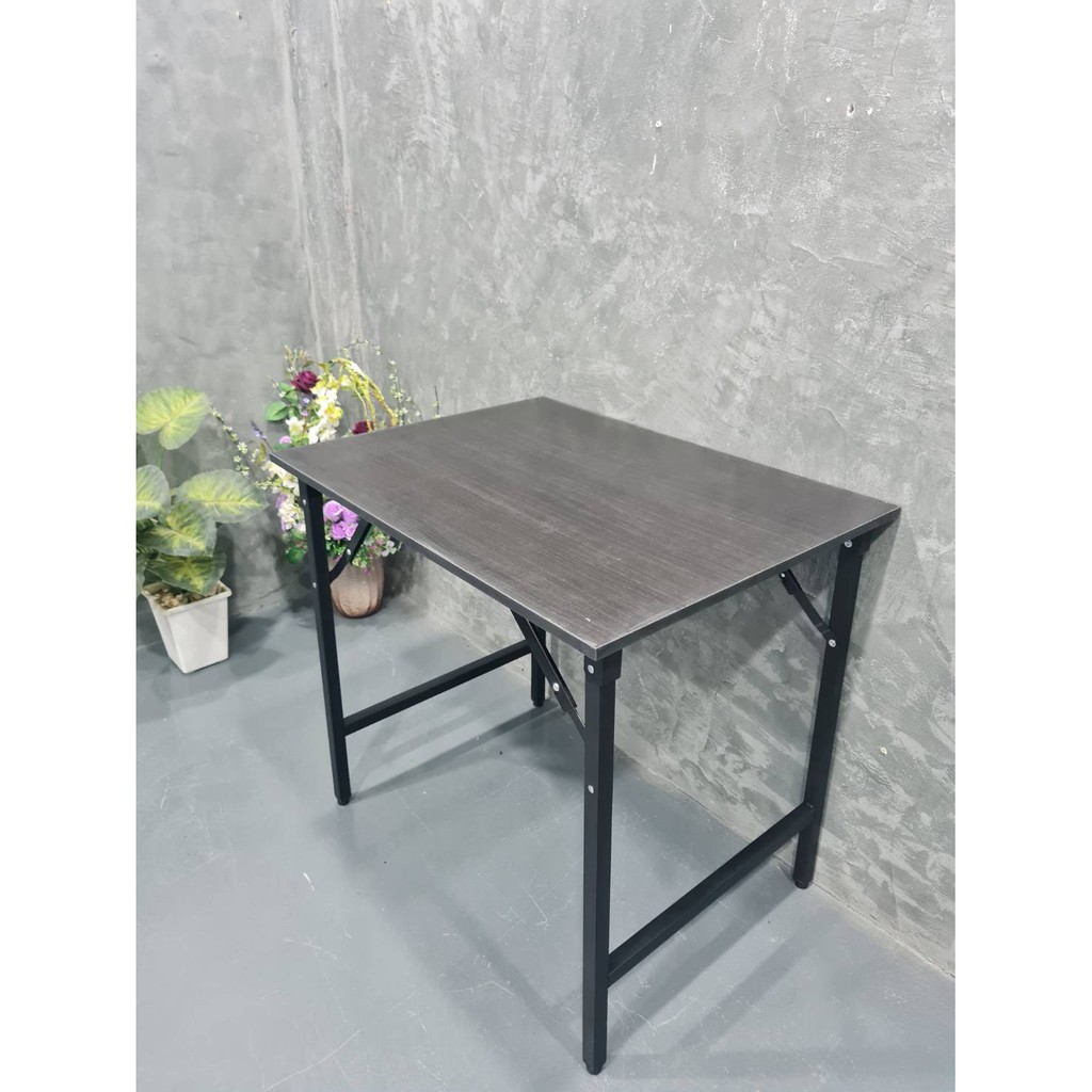 โต๊ะพับอเนกประสงค์เหมาะสำหรับทำงาน ประชุม ขายของ ใช้วางของภายในบ้านหรือคอนโด โต๊ะพับลายโอ๊คดำ ขนาด 6