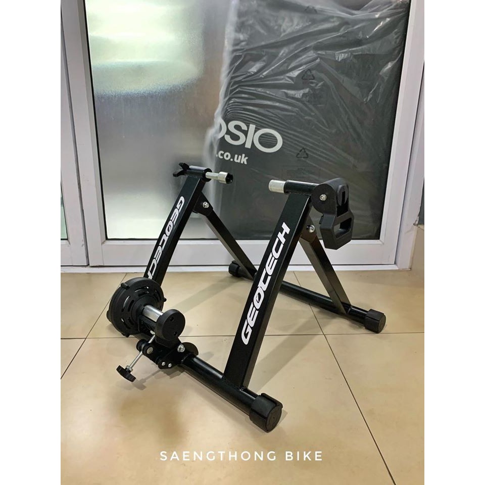 SALE : Trainer สำหรับปั่นจักรยานในบ้าน แบรนด์ Geotech รุ่น Standard เทรนเนอร์แบบจับดุม