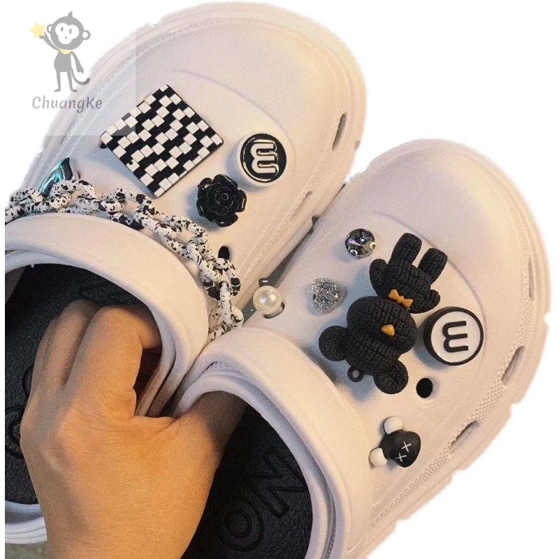 ตัวติดรองเท้า crocs ที่ติดรองเท้า crocs

ตัวติดรองเท้าหัวโต ตัวติดรองเท้า crocs ที่ติดรองเท้า ที่ติด