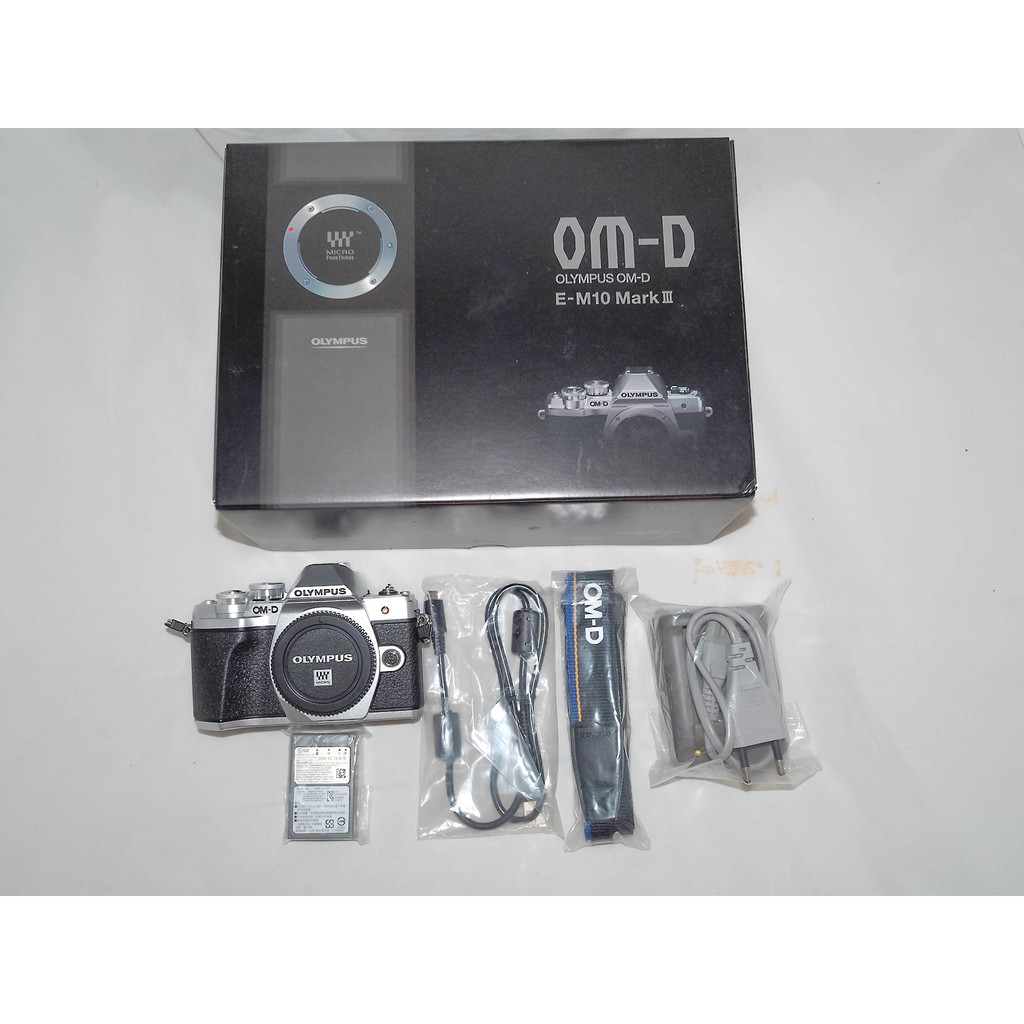 #Olympus om-d em10 mkiii ( mk3 ) ชัตเตอร์แค่ 1,794 เฉพาะบอดี้ อุปกรณ์ครบกล่อง(มือสอง) + GRIP ( free 