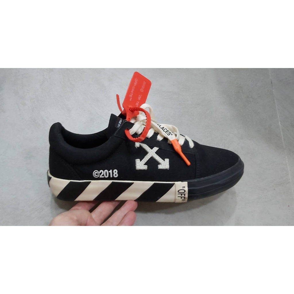 รองเท้า Off White แท้ 100% (มือสอง 98%) SIZE EUR40