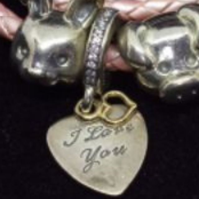 ของแท้ มือสอง Pandora 
I Love You Forever Heart Dangle Charm จี้รูปหัวใจ
Sterling silver + 14k gold