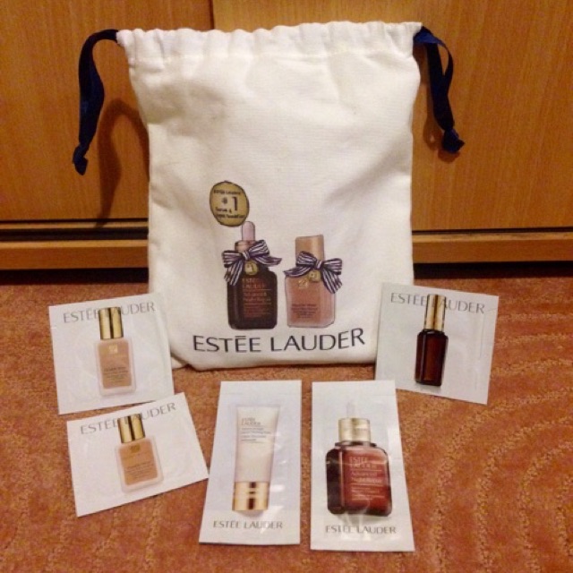Ester Lauder 5 ชิ้นแถมถุงฟรี