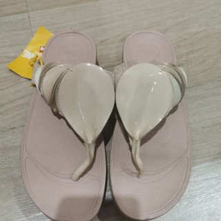 Fitflop size eu 41/ uk7 / us9 ใหม่ แท้ 100%