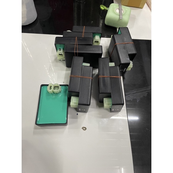 กล่องไฟแต่ง E7ใส่กับรถ 2 จังหวะ