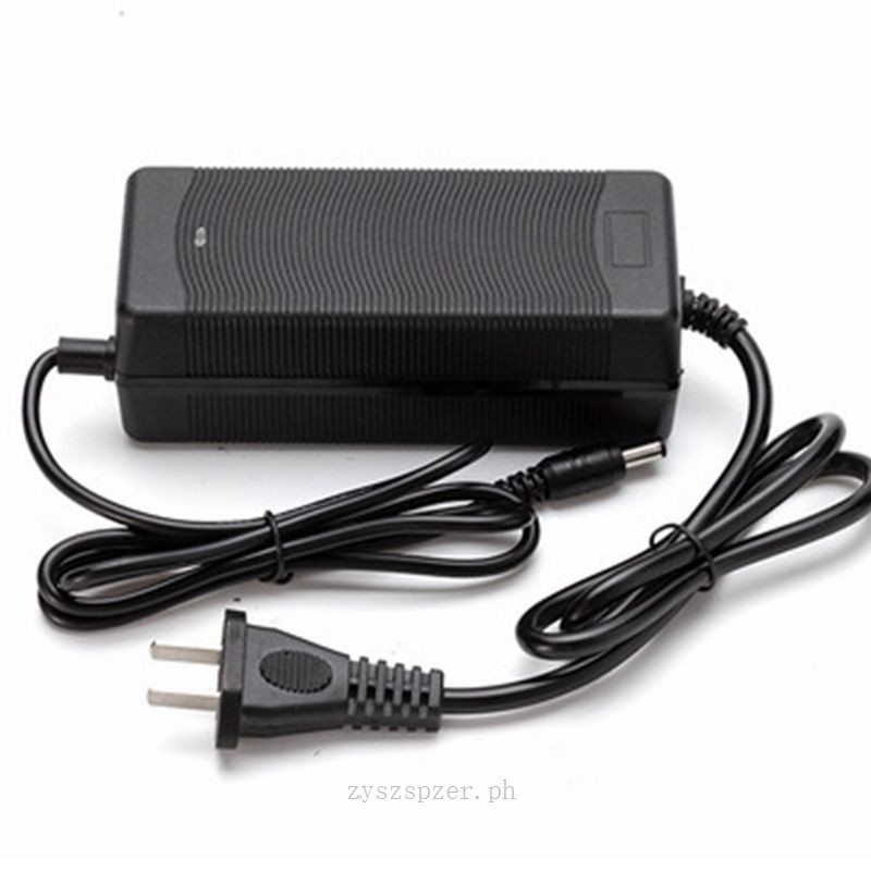 12.6V 5A 6A 8A 18650 แบตเตอรี่ลิเธียม 3S 10.8V 11.1V 12V 12V Fast Charging แบตเตอรี่ลิเธียม Ch