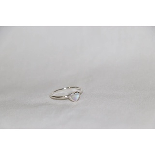 silverist - ♡⁣♡⁣ Pearl Shell Ring ♡⁣♡⁣⁣แหวนเงินแท้ 92.5%ดีเทลหัวใจเปลือกหอยมุก