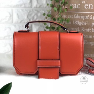 CHARLES &amp; KEITH TOP HANDLE SATCHEL BAG สีส้ม (outlet)