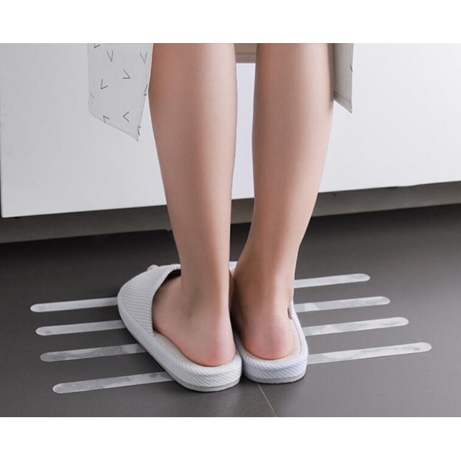 ส่งไว มีของแถม แผ่นกันลื่น สติ๊กเกอร์กันลื่น กันลื่น ห้องน้ำ กันลื่นบันได ห้องครัว นั่งเล่น บันได - รูปที่ 2