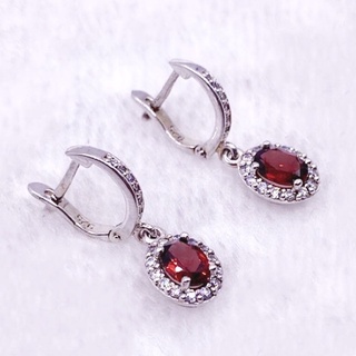 L6412 ต่างหูพลอยโกเมนแท้ ( Garnet ) แบบอิงลิชล็อค ตัวเรือนเงินแท้ 925 ชุบทองคำขาว