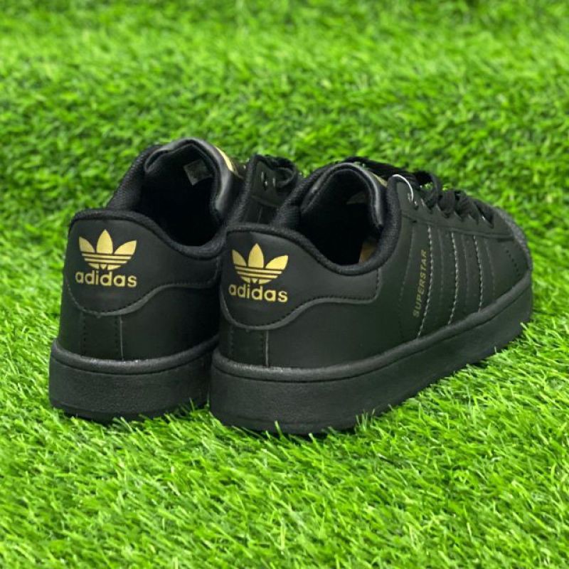 adidas super star all black