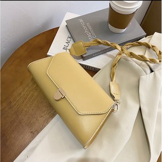 PoshyBag กระเป๋าแฟชั่น กระเป๋าสะพายข้าง กระเป๋าหนังสายเกลียว P1