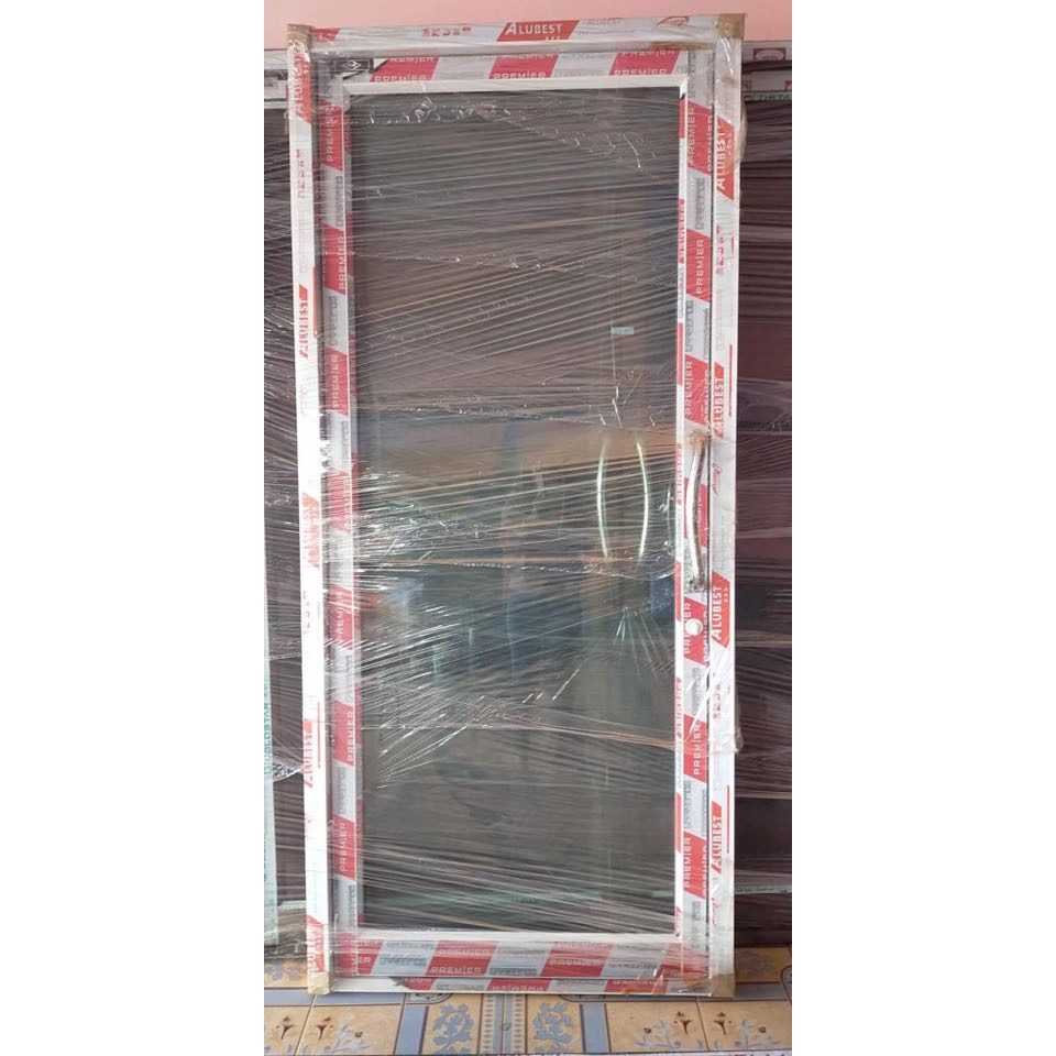 ประตูบานสวิงเดี่ยวขนาดอลูมิเนียมหนา1มิลกระจกหนา5มิล(กรุณากดสั่งที่ละ1ชิ้นต่อคำสั่งซื้อ)