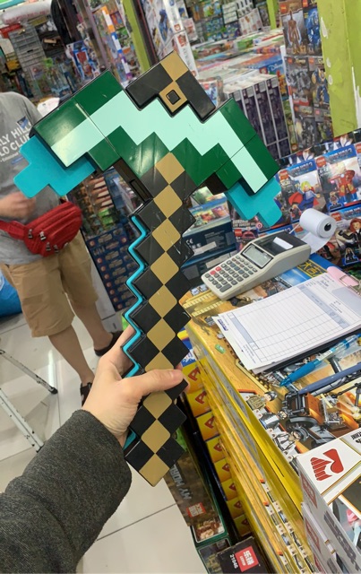 ดาบเพชร ดาบมายด์เวิล์ดคราฟก์ World  2in1 สีฟ้า ❌มีเสียงมีไฟ❌ดาบสามารถทำได้2แบบภายในอันเดียว 🇹🇭พร้อมจัดส่งในไทย🇹🇭 - รูปที่ 4