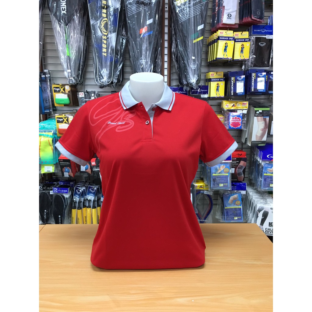 เสื้อโปโล ยี่ห้อ แกรนด์สปอร์ต สีแดง ทรงหญิง 012-538