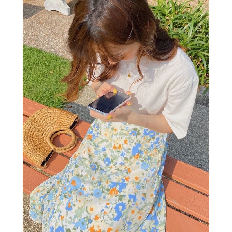 (ส่งต่อ)กระโปรงลายดอก จากStylelist shop