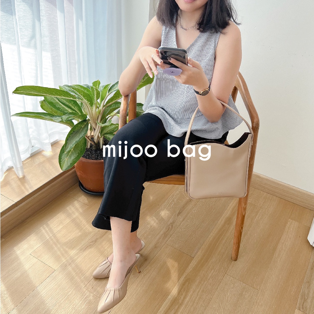 MIJOO BAG - กระเป๋ามินิมอลเกาหลี by ategi.studios