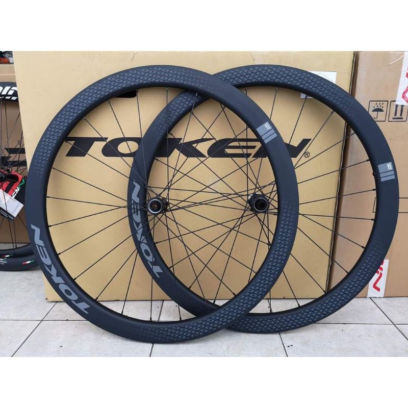 token c45r carbon