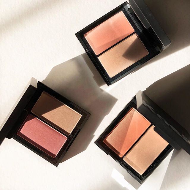 พร้อมส่ง KOSAS Color Light Pressed Powder Blush Highlighter Duo