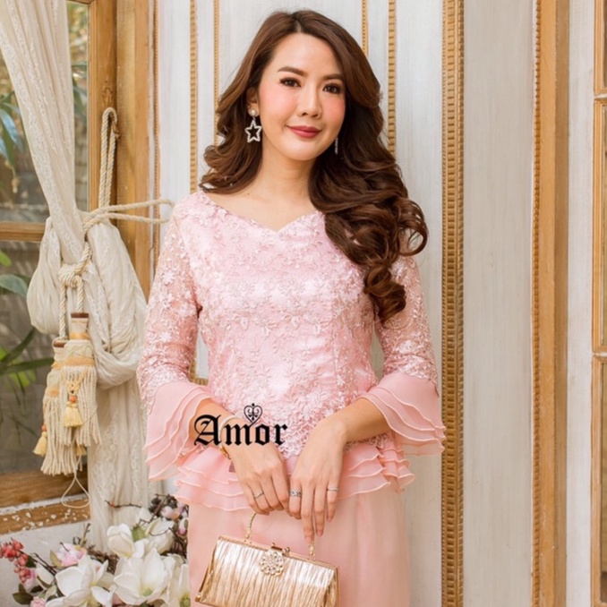 เสื้อลูกไม้ สีชมพู ลูกไม้แน่นๆ M-4XL เสื้อใส่ทำบุญ ชุดแม่เจ้าสาว ชุดแม่เจ้าบ่าว เสื้อคุณแม่ งานป้าย 