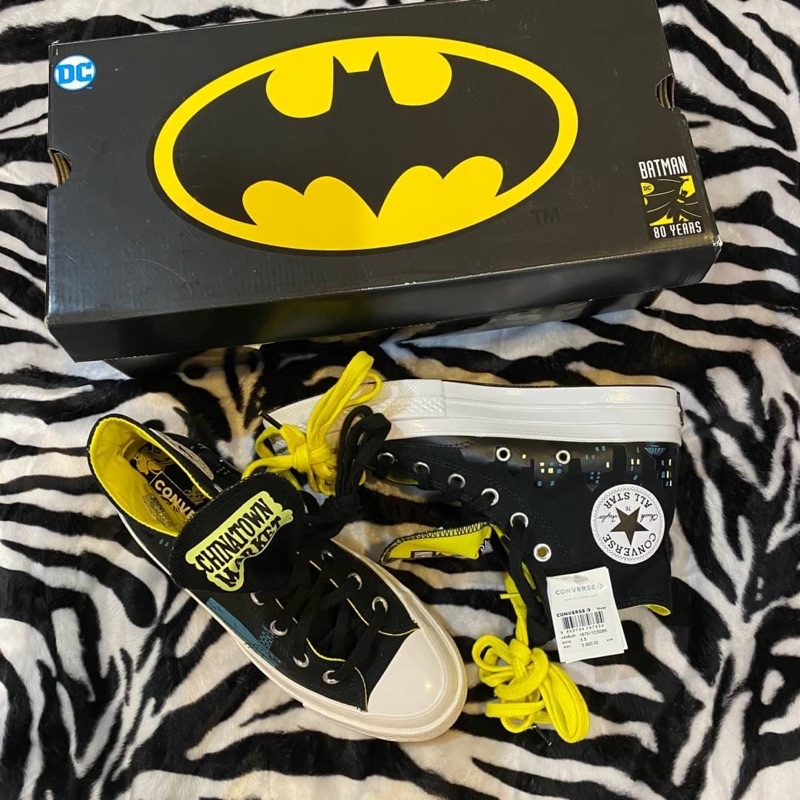 NEW] Converse Chuck 70 HI x Batman x Chinatown Market – Black/ Blazing  Yellow /White CONVERSE X BATMAN | Shopee Thailand