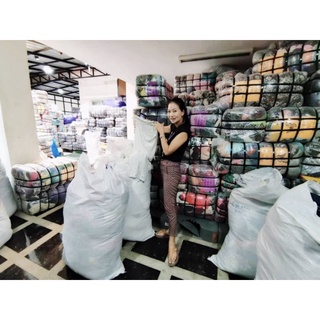 งานเสื้อไลฟ์ร้านโกดังผ้าสุรางค์
