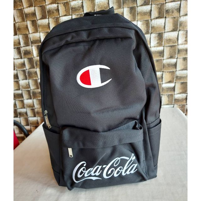 กระเป๋าเป้Champion x Cocacola