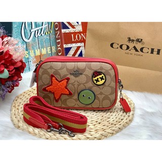 New !! COACH CROSSBODY POUCH IN SIGNATURE BAG 💋น่ารัก น่าใช้มากๆค่ะรุ่นนี้ ห้ามพลาด!!