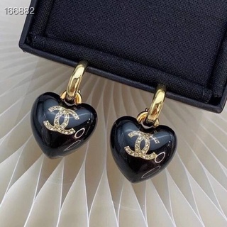 ต่างหู ชาแนล wooden Heartblack earrings no box