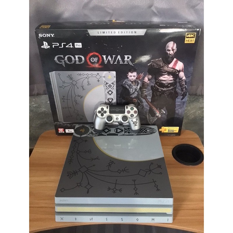 PS4 pro GOD OF WAR 7106B 1TB แถมเกม MINECRAFT