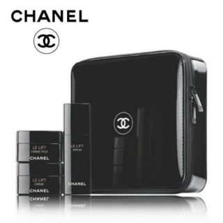 Chanel Box