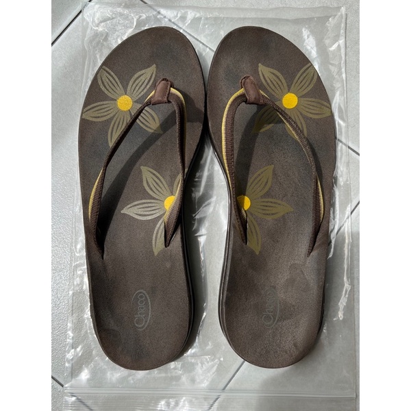 รองเท้าแตะผู้หญิง Chacoแท้ มือสองค่ะ