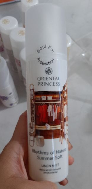 สเปรย์หอมฉีดผ้า โอเรียนทอล รุ่นใหม่ ขนาด 250 ml.