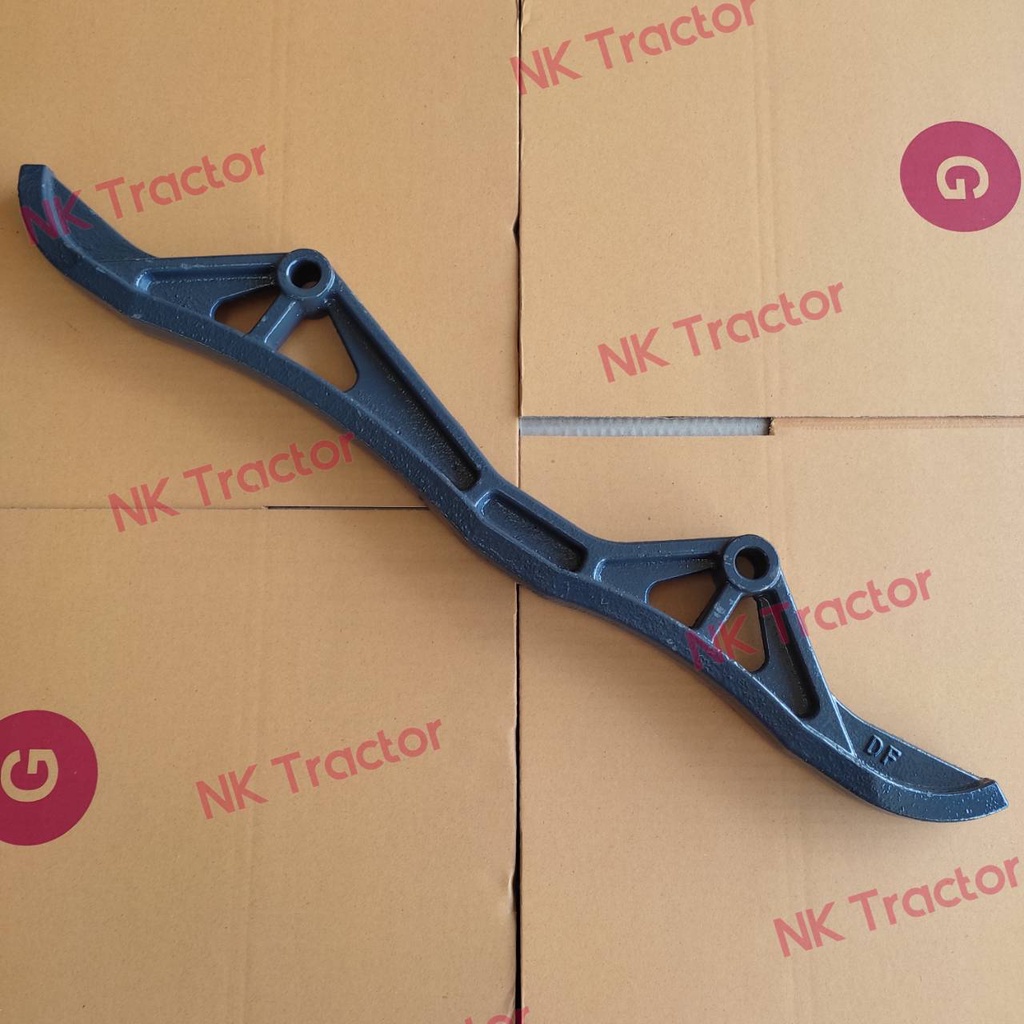 สกี เหล็กประคอง YH850 / YH1180  (ตัวสั้น = ตัวหน้า) ยันม่าร์ (Yanmar) (กราด ตัวประคอง สกี รถเกี่ยวข้