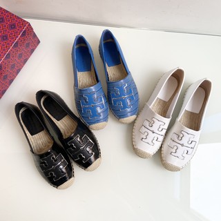 ของแท้ 💯%Tory Burch Fisherman Shoes/TB Casual Flat Womens Shoes/หนึ่งเหยียบรองเท้าขี้เกียจ