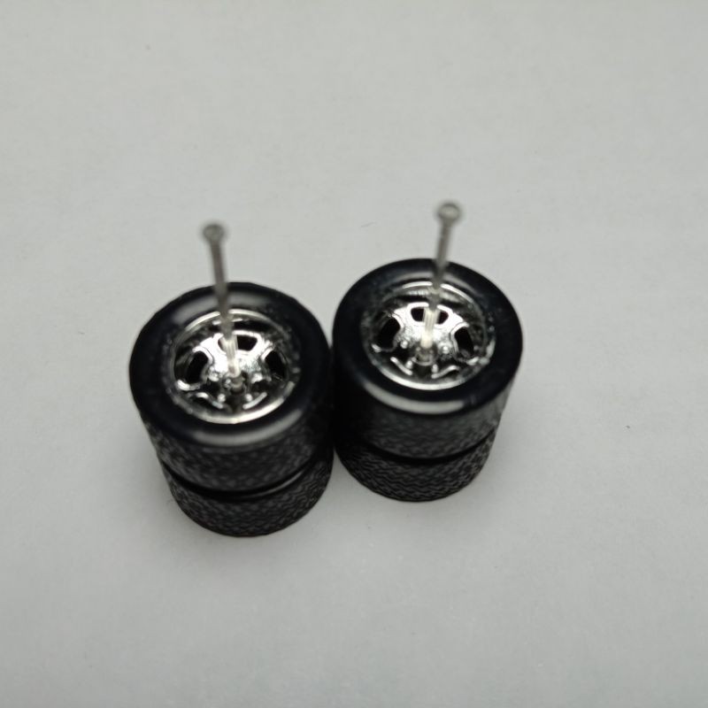 ยางล้อร้อน Tyre Prf Series
