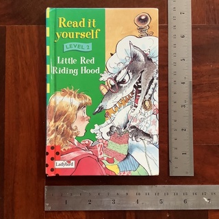 หนังสือภาษาอังกฤษสำหรับเด็ก ชุด Read it yourself Level 2 by Ladybird เรื่อง “Little Red Riding Hood” (หนูน้อยหมวกแดง)