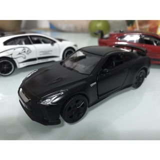 โมเดลรถเหล็ก NISSAN GT-R R35 สีดำด้าน 1:36