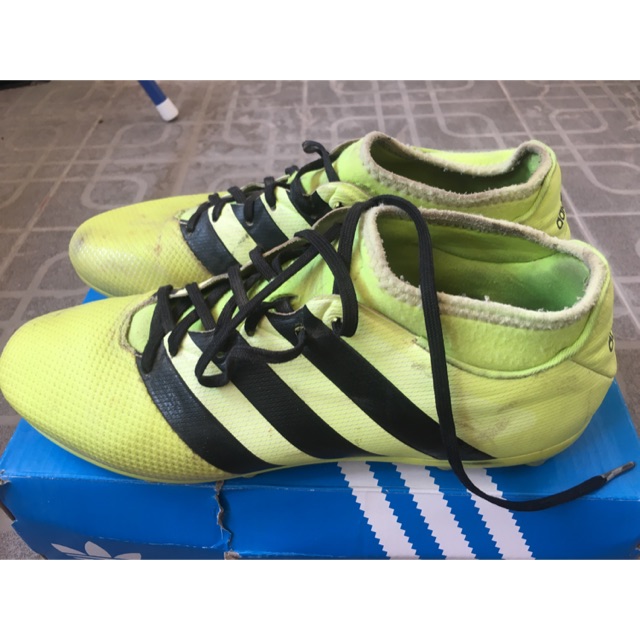 รองเท้าฟุตบอล Adidas ACE 16.3 (มือสอง) Size US10  EU 44
