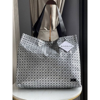 📮@2,290.-🔥🔥BIG DAY DOUBLE BONUS ลด 9 % + FREE EMS🔥🔥💯Baobao Issey Miyake Cart geometric tote bag