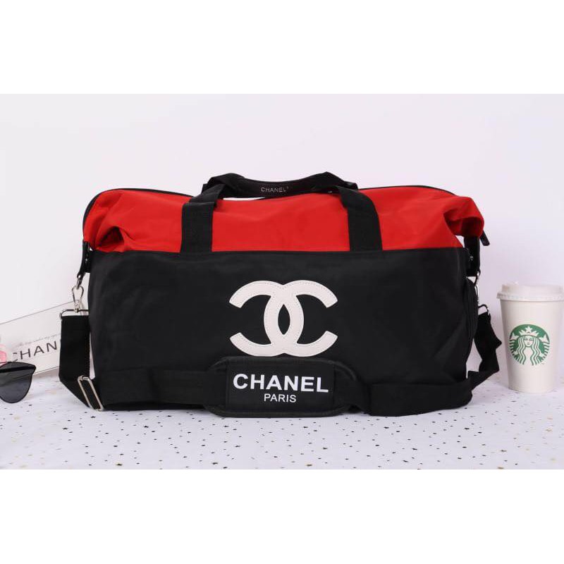 กระเป๋าเดินทาง Chanel VIP Gift (ราคาพิเศษ ขาดสายสะพาย)