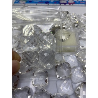 แพค 4 เม็ด พลอยหน้าเจียระไน ก้นเเบน ขนาด 17 มิล GLASS WHITE CRYSTAL